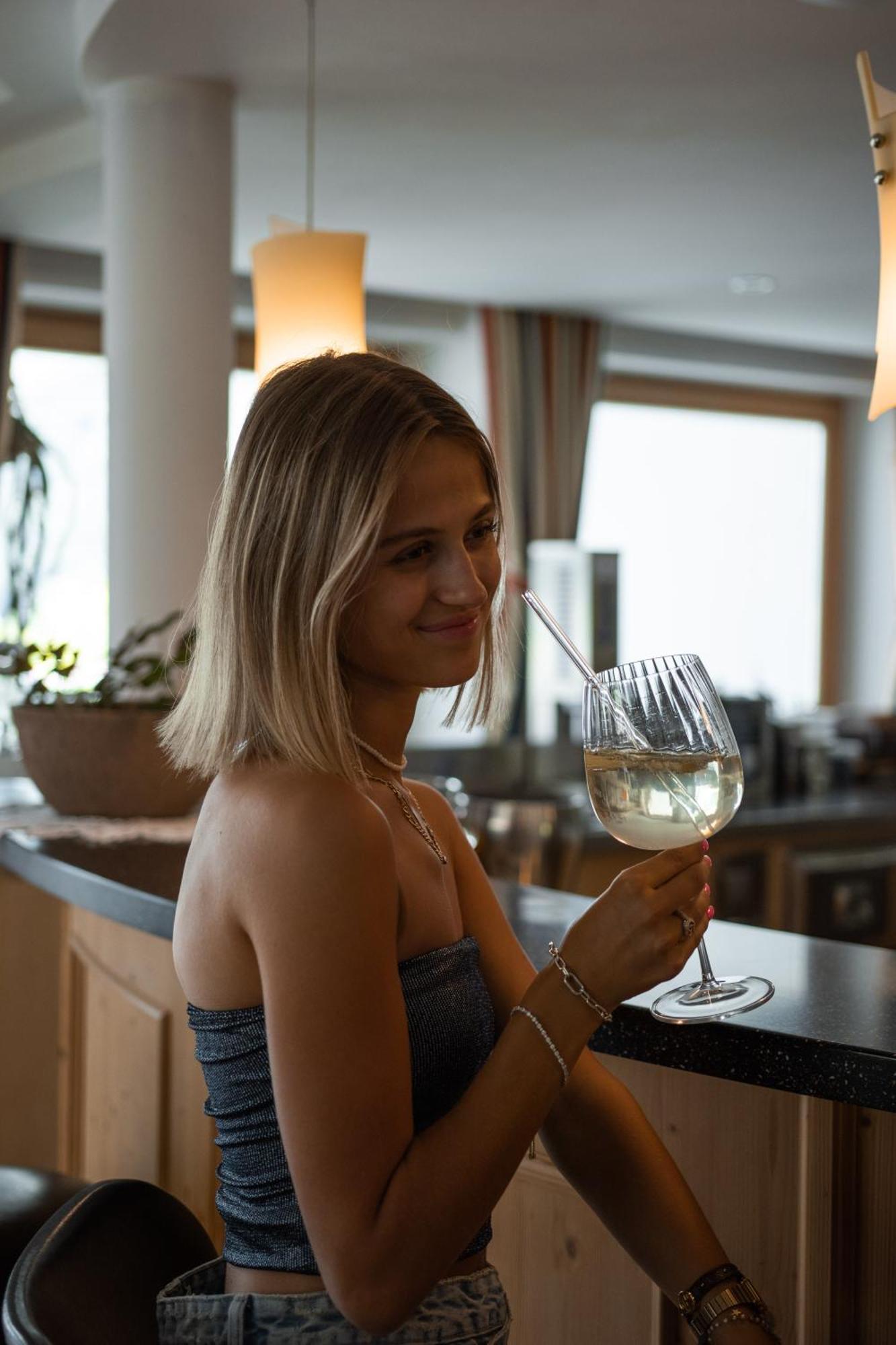 Sexten Hotel Royal Und Ferienhaus Annabel מראה חיצוני תמונה