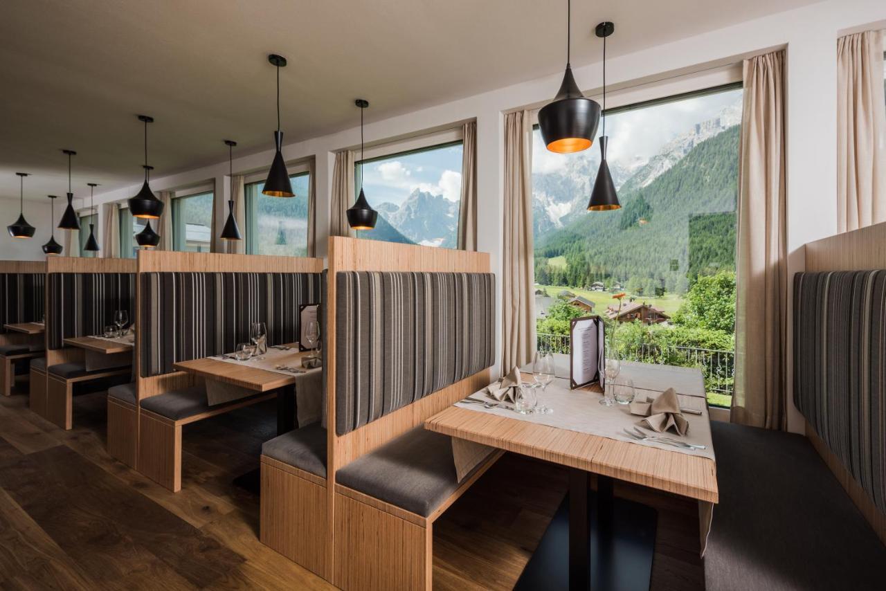 Sexten Hotel Royal Und Ferienhaus Annabel מראה חיצוני תמונה